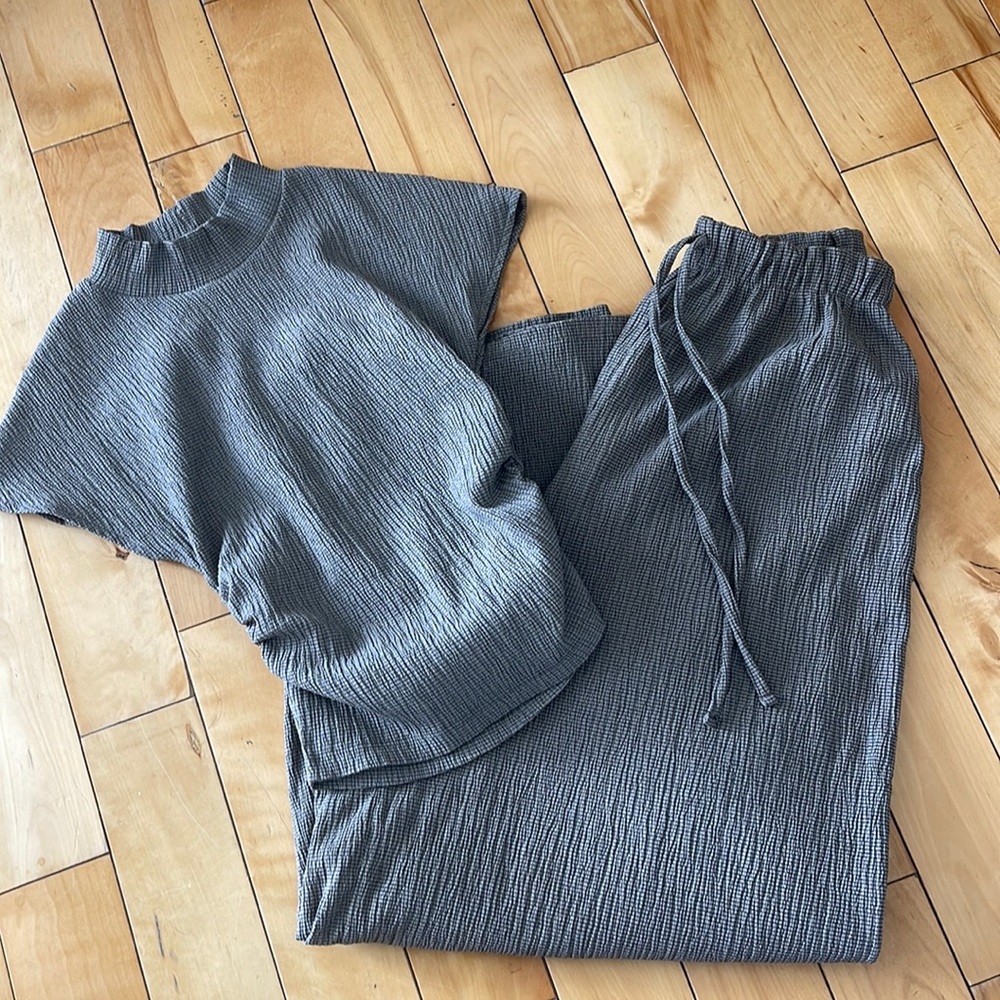 Zara Two Piece Scrunch Lounge Set